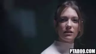 هارد ستوب الجزء كينا جيمس، ريغان فوكس، آنا كلير كلاودز، دييغو بيريز، ثيودورا داي، سارة عربي، ليتل بوك