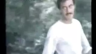 الممثلة التركية مشهد السيارة في الهواء الطلق