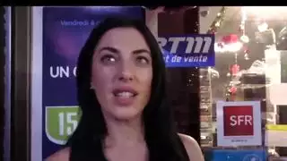 سابرينا ، الإيطالية الجميلة ، تريد الديك الفرنسي جيد