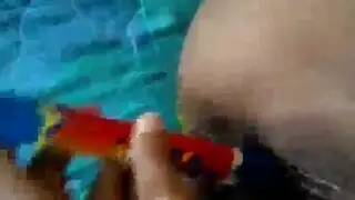 جميلة شقراء سيندي فيغا التقطت بعد الجنس البري
