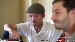 سكس مترجم القضيب المناسب في الطيز المناسبة