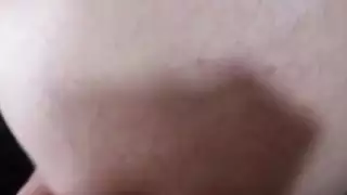 الجنس العربي مسلم الحجاب يدخل القضيب في مؤخرتها: