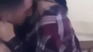 برهوشة ونيكة مع زميل القسم في داخل المدرسة