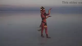 المشي بواسطة بأسلوب مصر