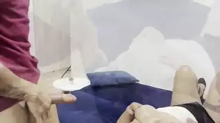 أنا آكل على قضيبه بينما هو يأكل ثديي
