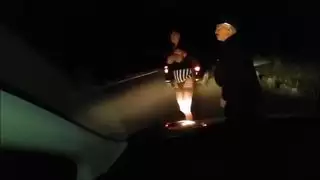 عاهرة عربية في الغابة