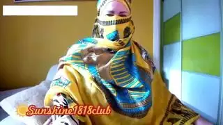 زوجة عربية تركية بالحجاب مع كاميرات إسلامية كبيرة الثدي تسجل يوم أكتوبر