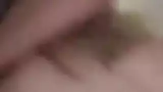 فتاة تسقط سراويلها الداخلية لحبيبها التركي