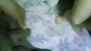 مومس بجسم فاجر واحلى مناغشه وشرمطه من ال الزبر يحبها