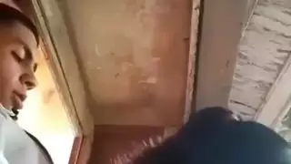 مراهقون عرب يصورون جنسهم على الفيديو