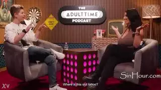 لقد كنت حقًا أحب أن أكون عاهرة، لذلك دخلت في مجال الإباحية