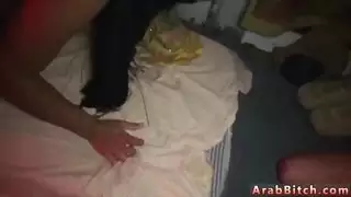 قرنية بشكل لا يصدق العربية والمسلمة الفرنسية أول مرة بيوت الدعارة الأفغانية