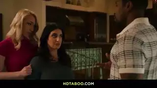 محرمات خالصة، ومتع الطلاق الباهظة الثمن