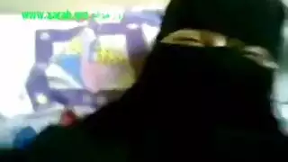 فيلم سكس مصري جديد يبعبص كسها وينيكها على السرير