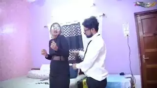 موظفي المكتب الخام المتشددين اللعنة مع رئيسها للترقية فيلم كامل