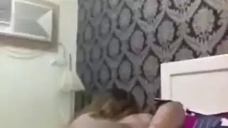 امرأة عربية كبيرة الثدي ضخمة الحمار