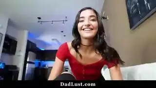 أبي زاحف الجنس مع ابنة خطوة