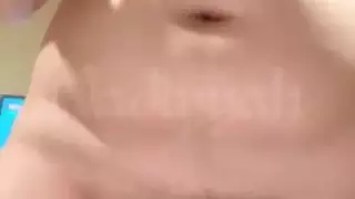 العربية فرخ عارية تماما وإغاظة مع لها الثدي الطبيعية الكبيرة وضيق مشعر كس