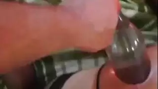 التركية عائشة زجاجة الشرج مارس الجنس ()