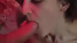 سابقة للربح في سن المراهقة ، جلسة اللسان المكثفة
