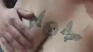لطيف عربي مع الثدي الطبيعية الكبيرة مدمن على مهبلها