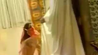 مثير فتاة عربية مارس الجنس من الصعب من قبل الديك ضخمة