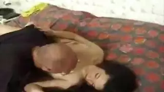 سكس امهات عراقي ام ممحونة تتناك من شاب اجنبي ساخن