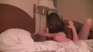 فيلم سكس أسمر مع بنت جميله جدا بيمتعها أحلي متعه