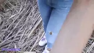 كايلا سوزين خارج اللسان