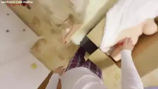 قامت بتفكيك دمى التوصيل الجنسية الخاصة بي من