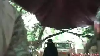 طالب عربي وفتاة عربية مثيرة ساخنة يمارس الجنس مع